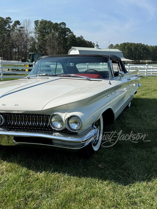 1960 Buick LeSabre - Image 17 of 22