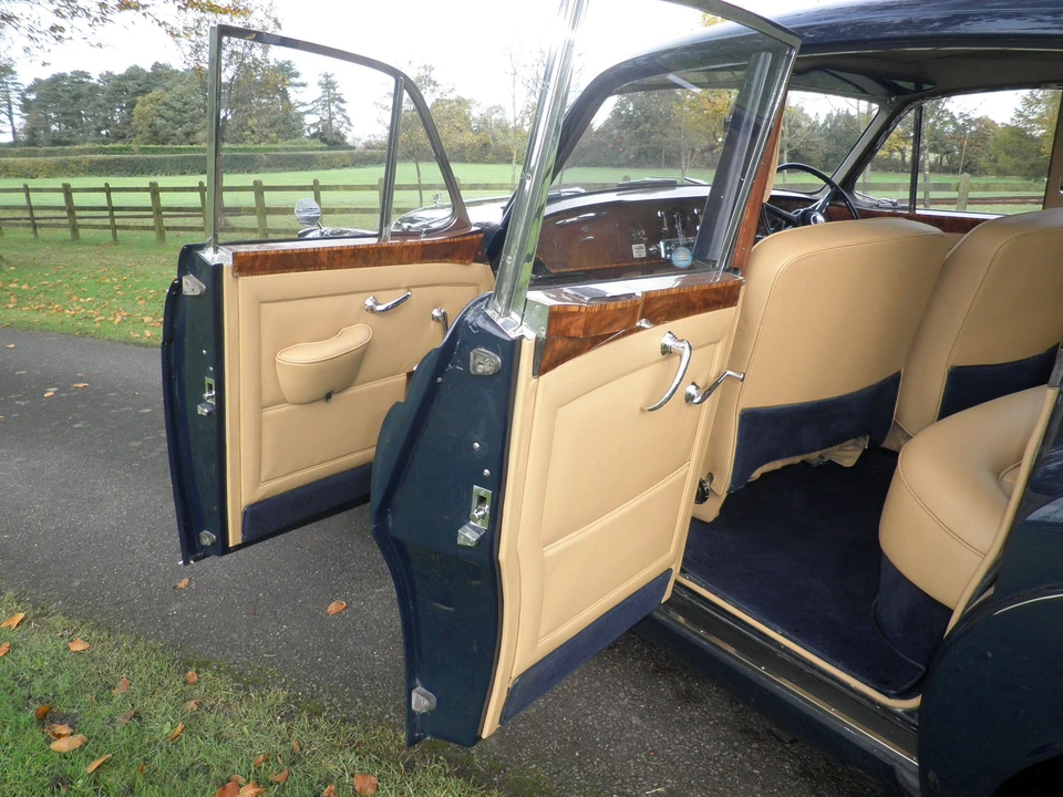 1960 Bentley S2 - Image 2 of 31