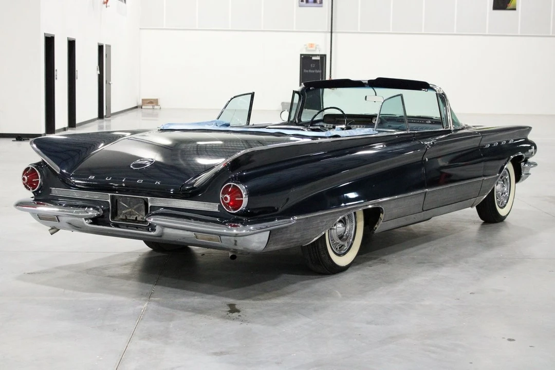 1960 Buick Electra - Image 4 of 21