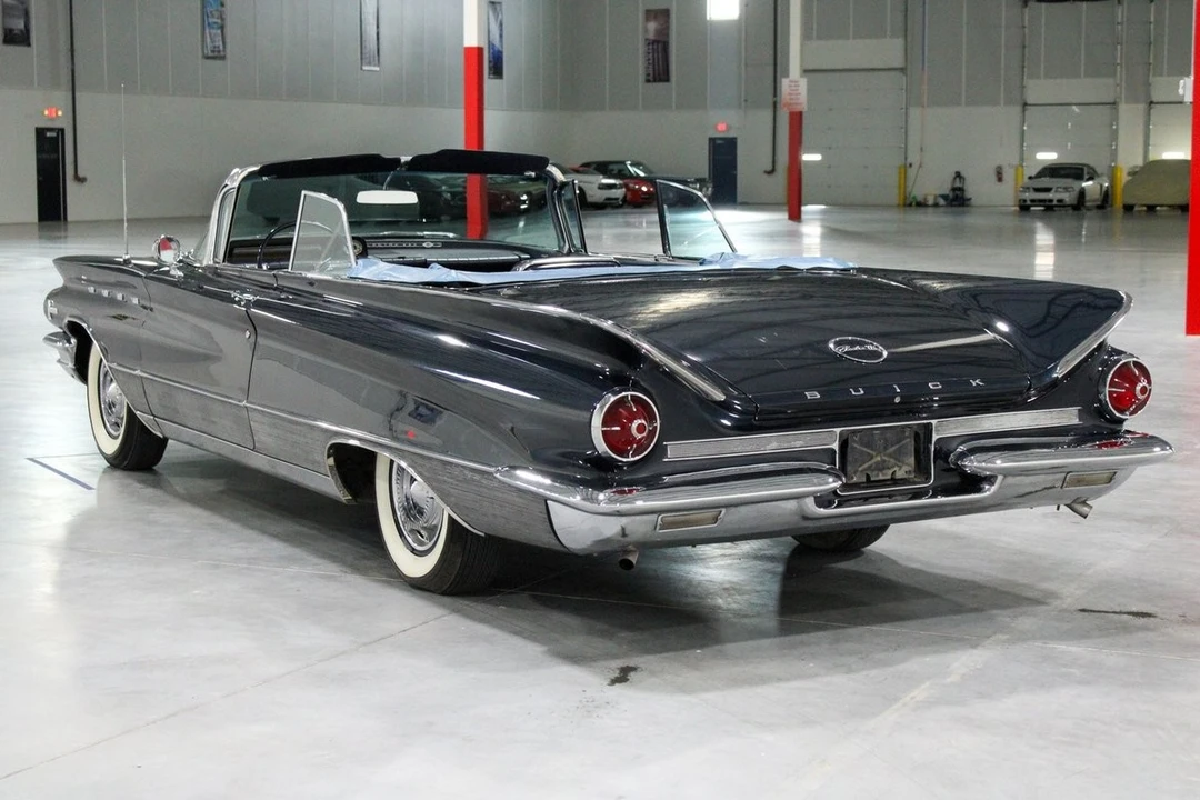 1960 Buick Electra - Image 3 of 21