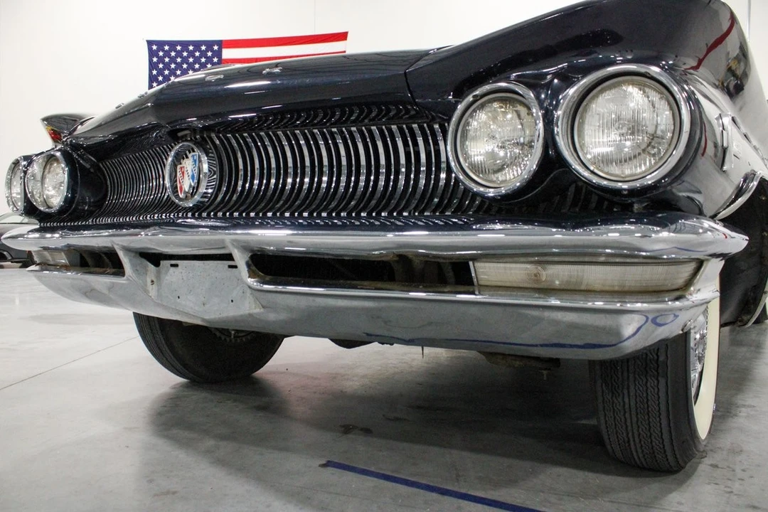 1960 Buick Electra - Image 21 of 21