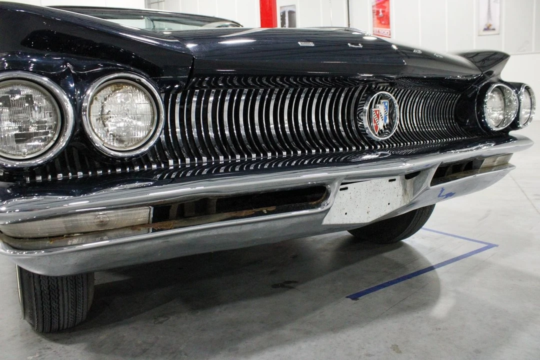 1960 Buick Electra - Image 20 of 21