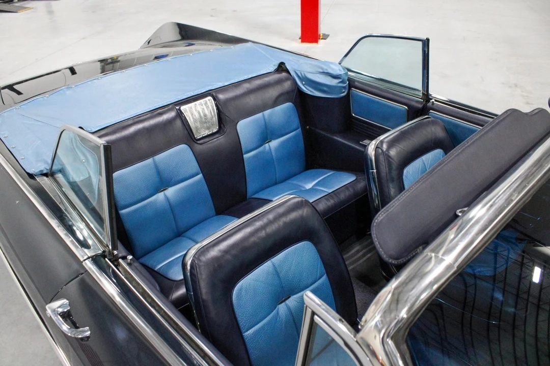 1960 Buick Electra - Image 13 of 21
