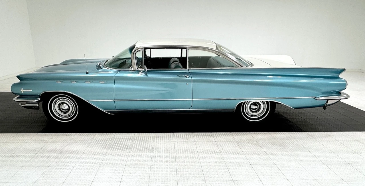 1960 Buick Electra - Image 2 of 12