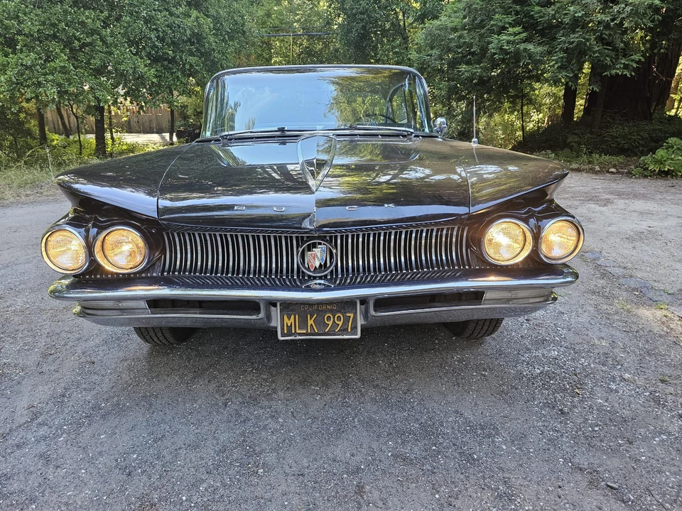 1960 Buick Electra - Image 4 of 31