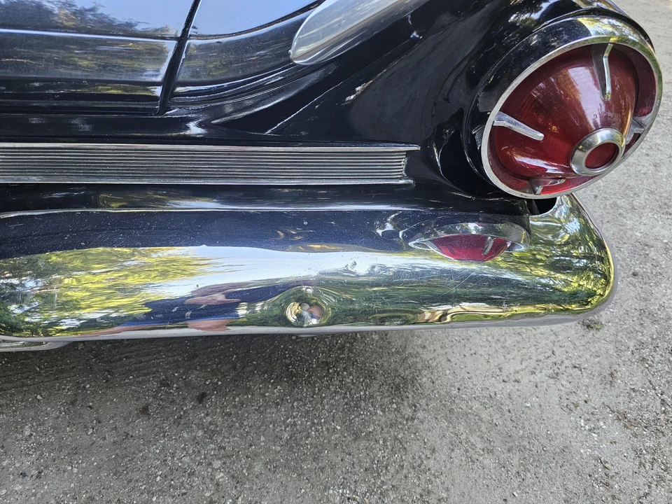 1960 Buick Electra - Image 27 of 31