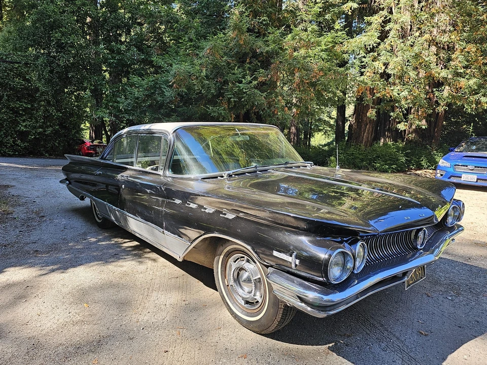 1960 Buick Electra - Image 7 of 31