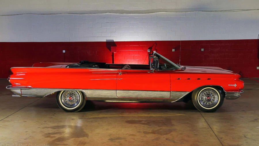 1960 Buick Electra - Image 2 of 4