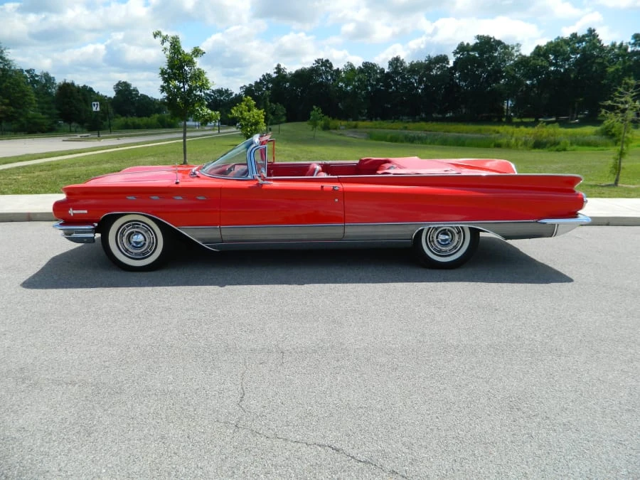 1960 Buick Electra - Image 2 of 9