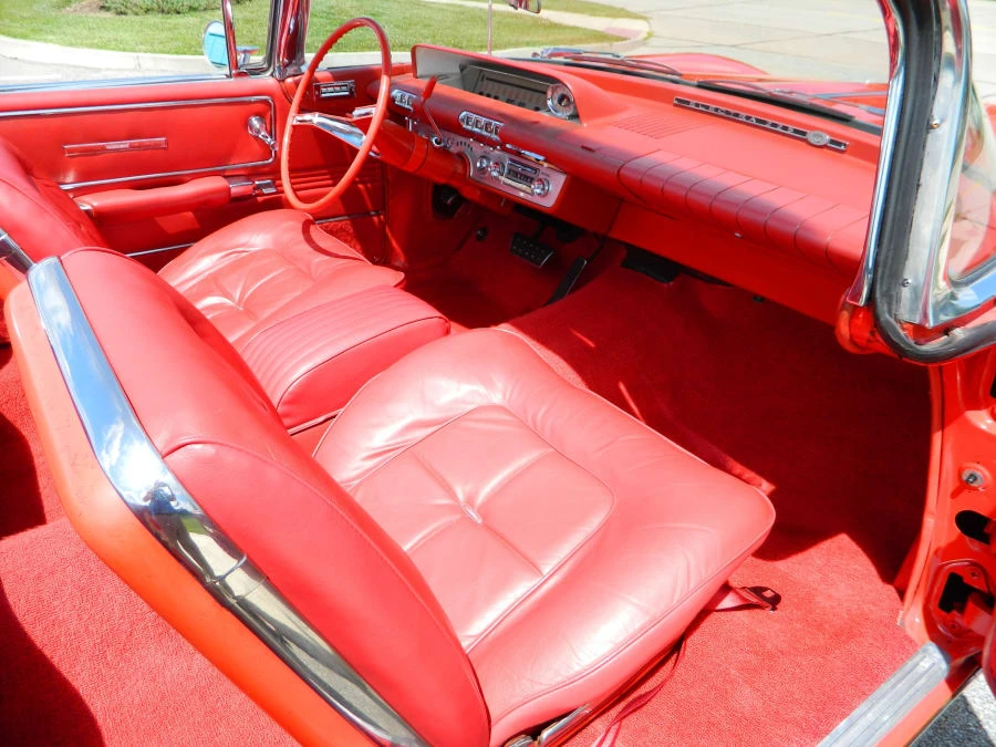 1960 Buick Electra - Image 5 of 9