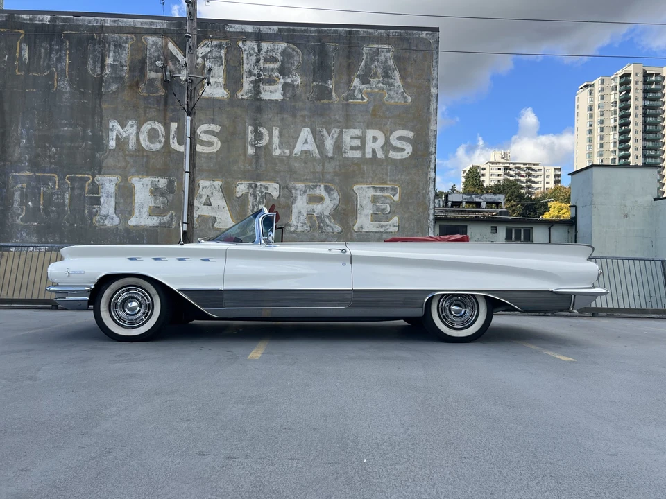 1960 Buick Electra - Image 6 of 31
