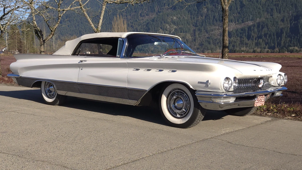 1960 Buick Electra - Image 15 of 31