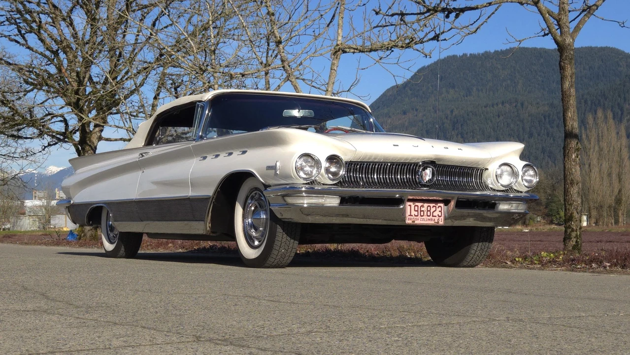 1960 Buick Electra - Image 10 of 31