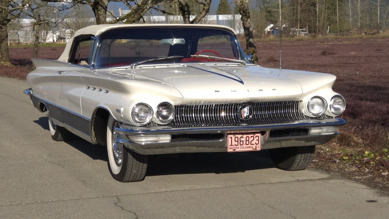 1960 Buick Electra - Image 6 of 31