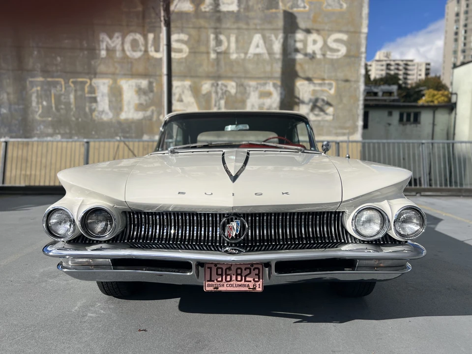 1960 Buick Electra - Image 11 of 31