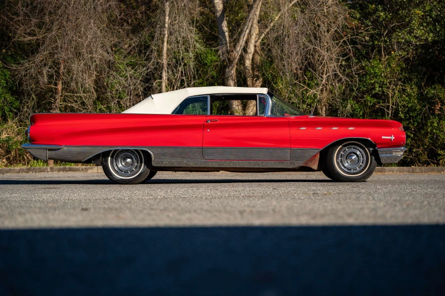 1960 Buick Electra - Image 13 of 23