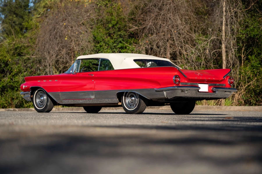 1960 Buick Electra - Image 8 of 23