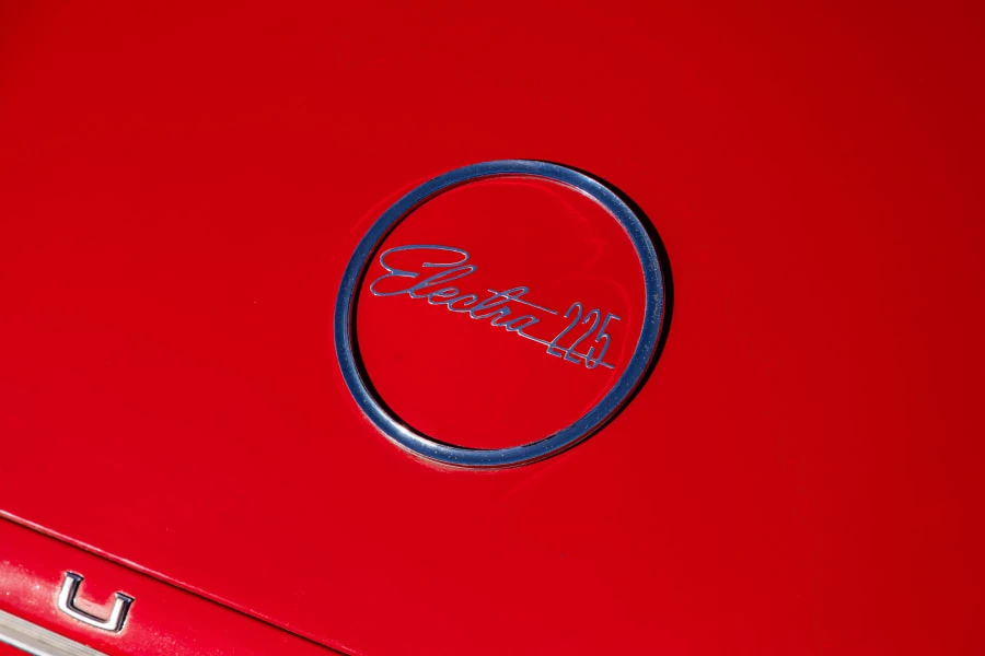 1960 Buick Electra - Image 7 of 31