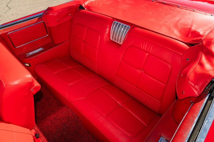 1960 Buick Electra - Image 30 of 31