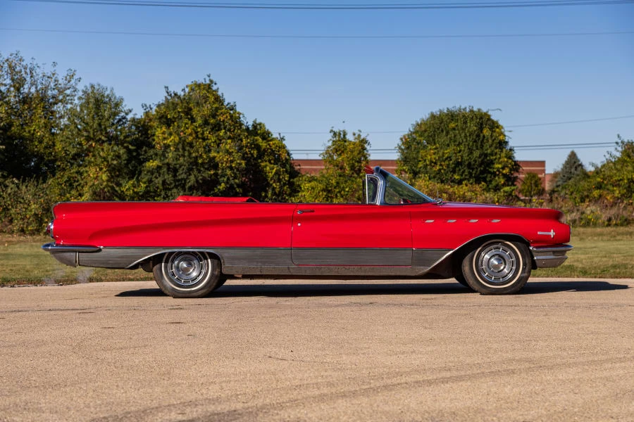 1960 Buick Electra - Image 21 of 31