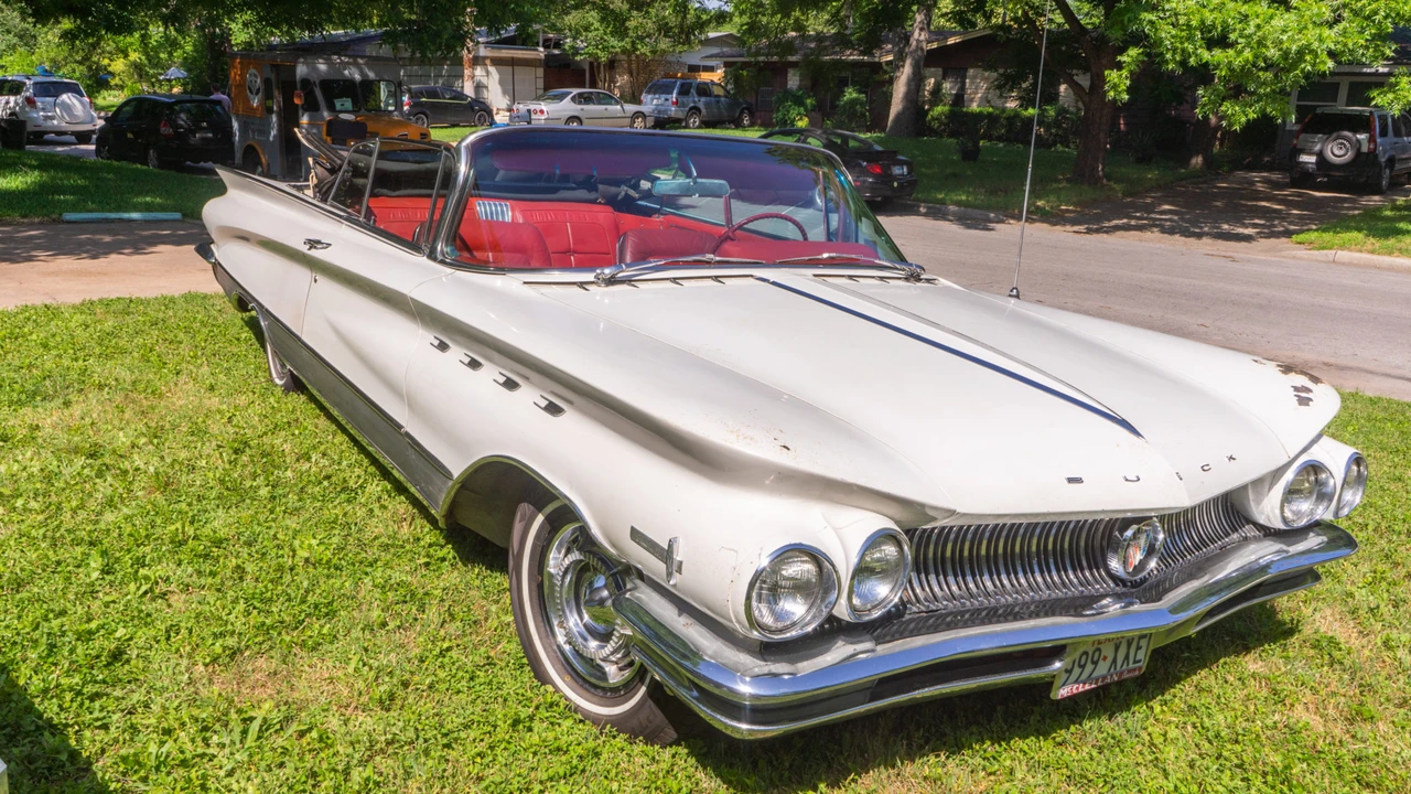 1960 Buick Electra - Image 19 of 31
