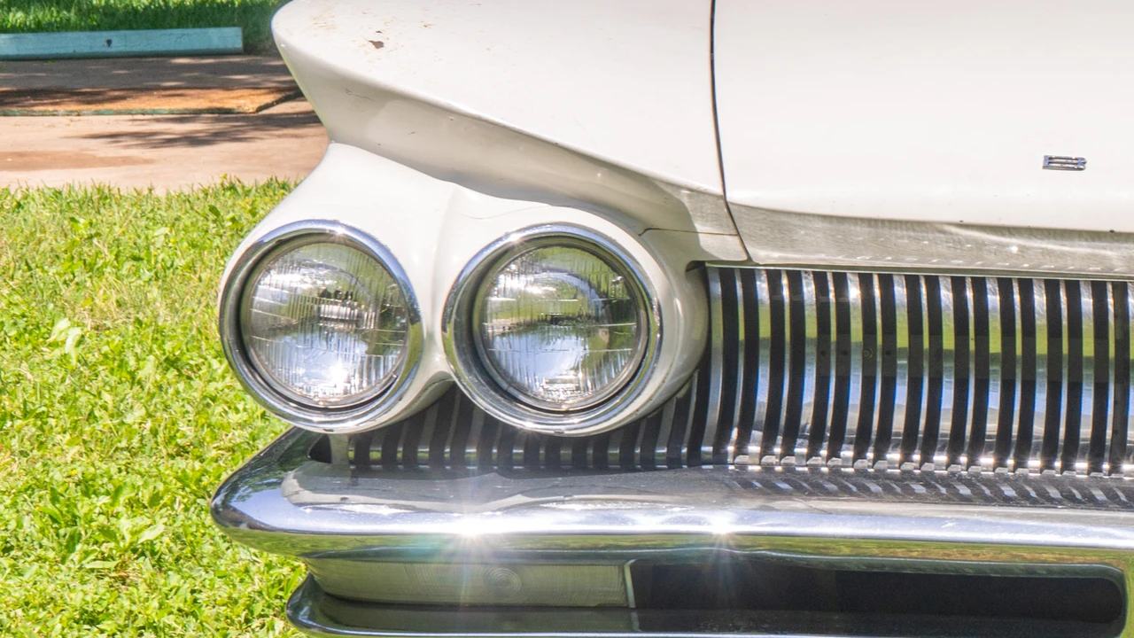 1960 Buick Electra - Image 23 of 31