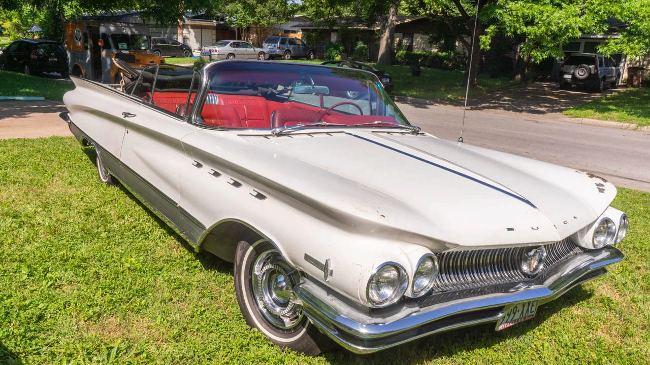 1960 Buick Electra - Image 18 of 31