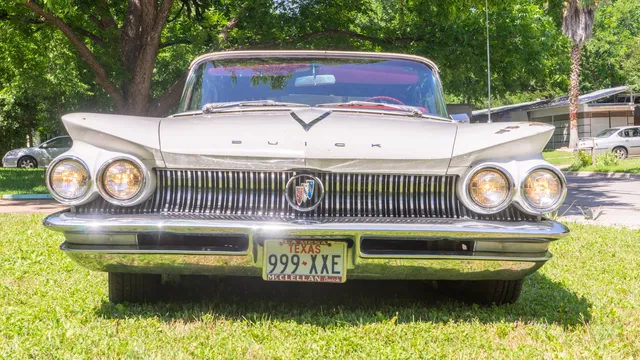1960 Buick Electra - Image 3 of 31
