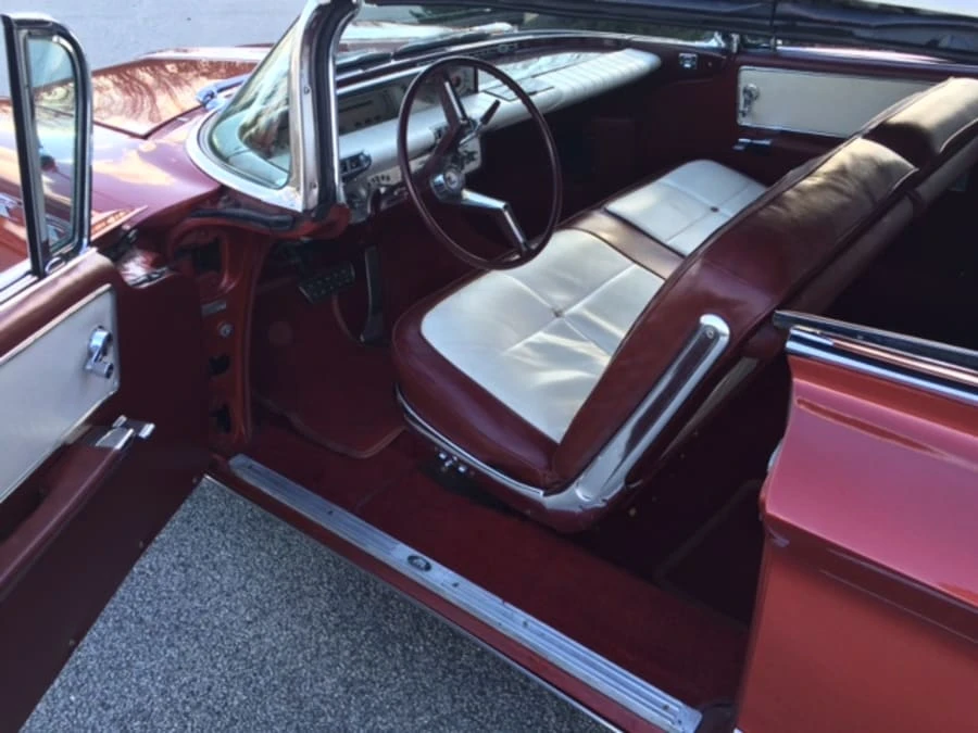 1960 Buick Electra - Image 2 of 7