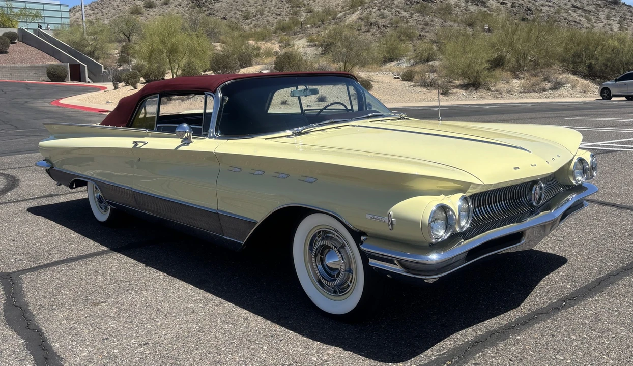 1960 Buick Electra - Image 27 of 31