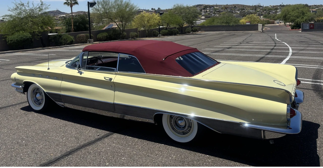 1960 Buick Electra - Image 22 of 31
