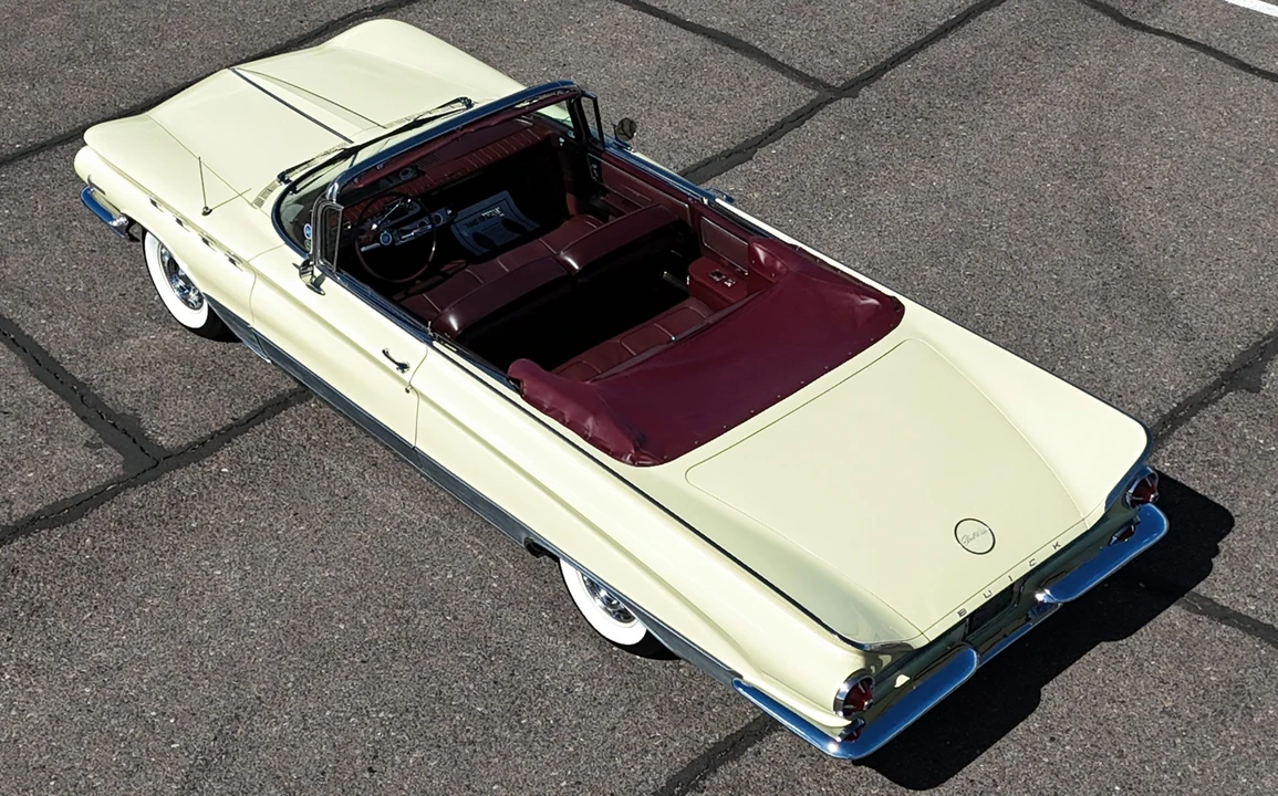 1960 Buick Electra - Image 10 of 31