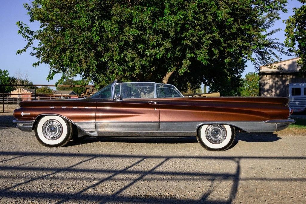 1960 Buick Electra - Image 3 of 12