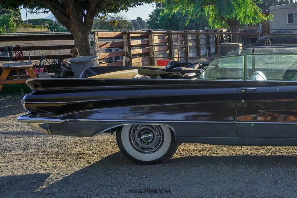 1960 Buick Electra - Image 10 of 12