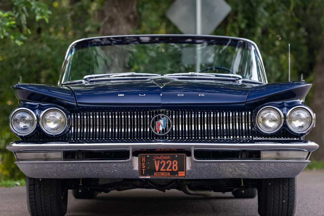 1960 Buick Electra - Image 22 of 31