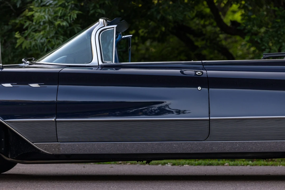 1960 Buick Electra - Image 28 of 31