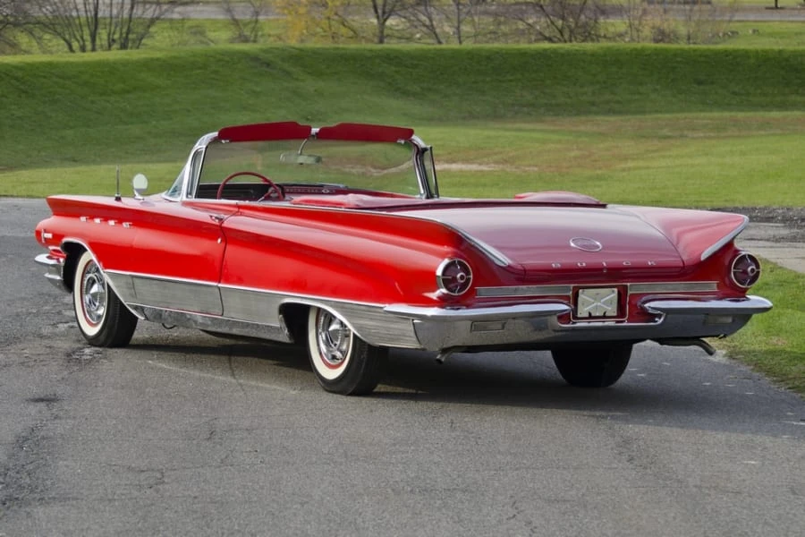 1960 Buick Electra - Image 2 of 10