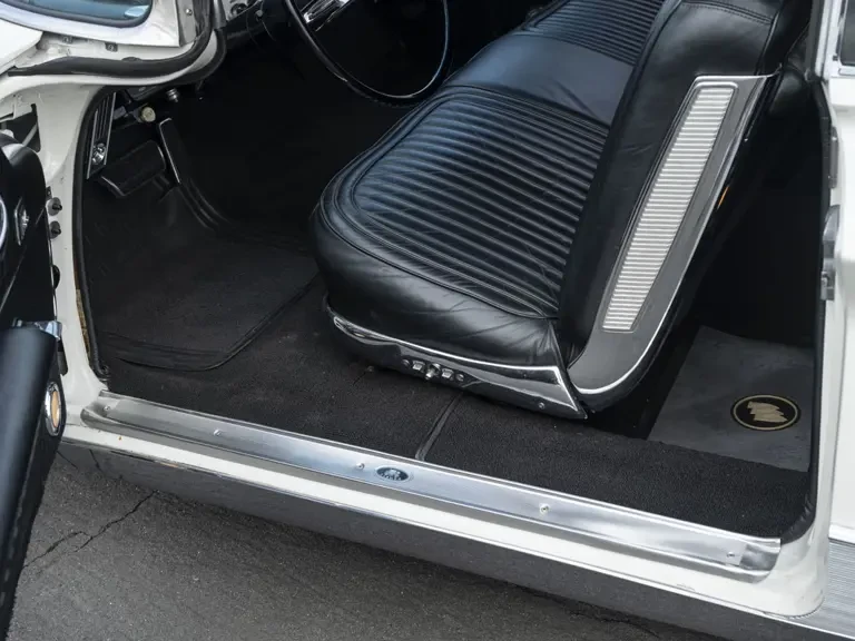 1960 Buick Electra - Image 29 of 31