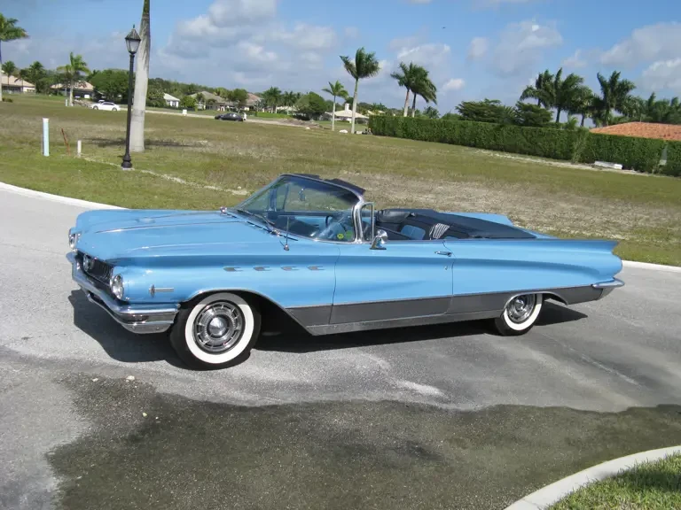 1960 Buick Electra - Image 2 of 2