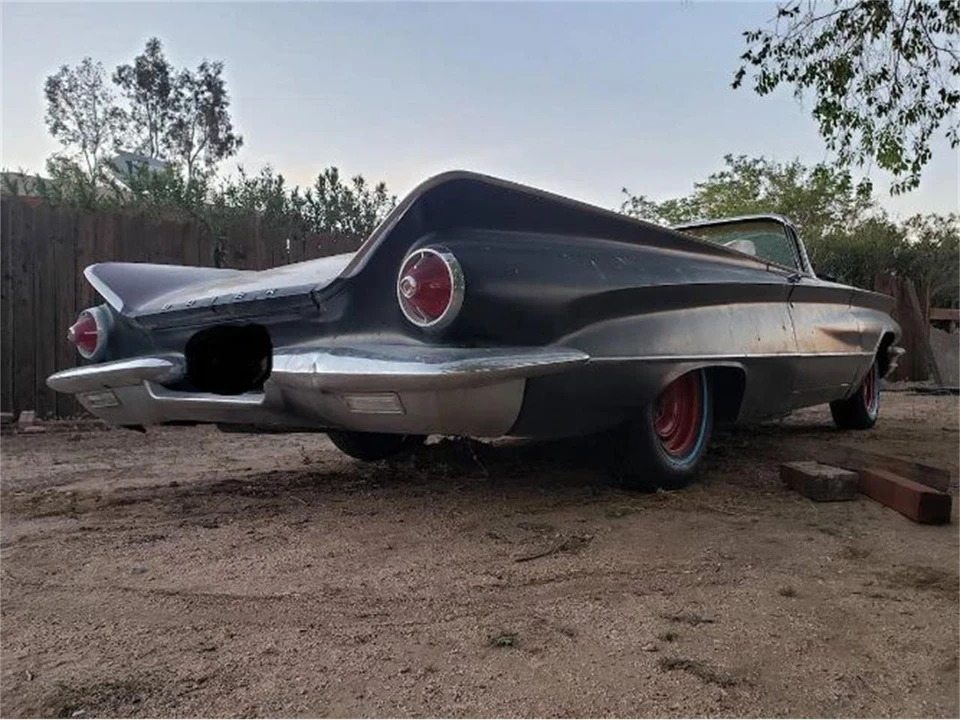 1960 Buick Electra - Image 2 of 15