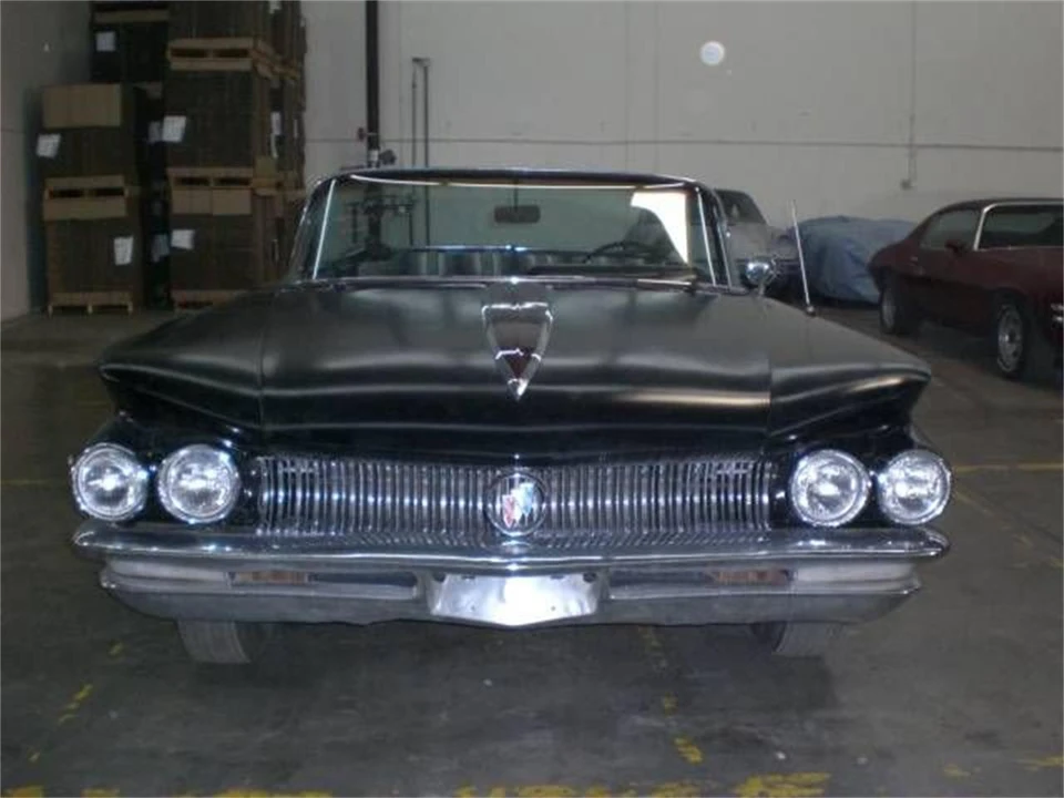 1960 Buick Electra - Image 7 of 15