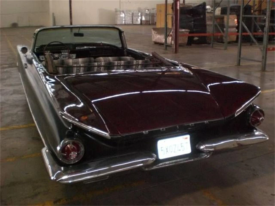 1960 Buick Electra - Image 6 of 15