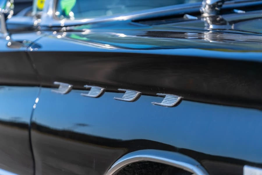 1960 Buick Electra - Image 12 of 28