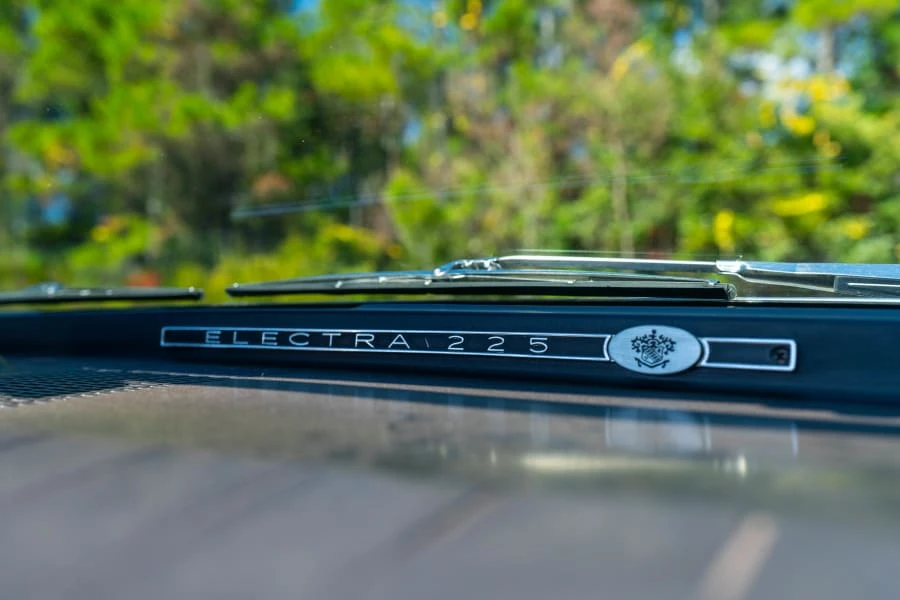 1960 Buick Electra - Image 21 of 28