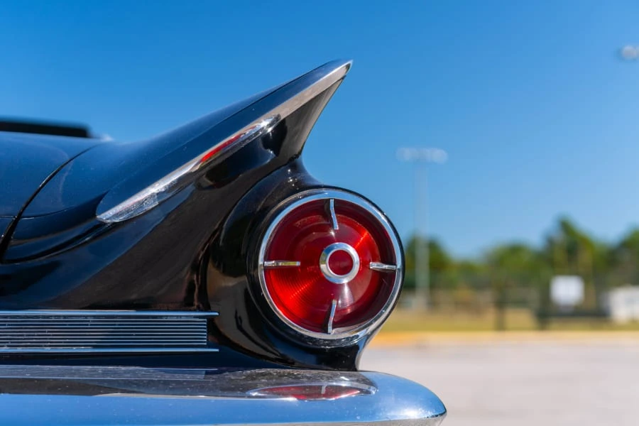 1960 Buick Electra - Image 11 of 28