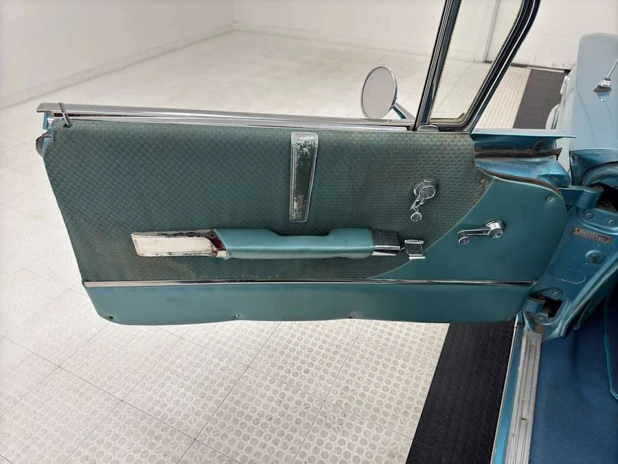 1960 Buick Electra - Image 31 of 31