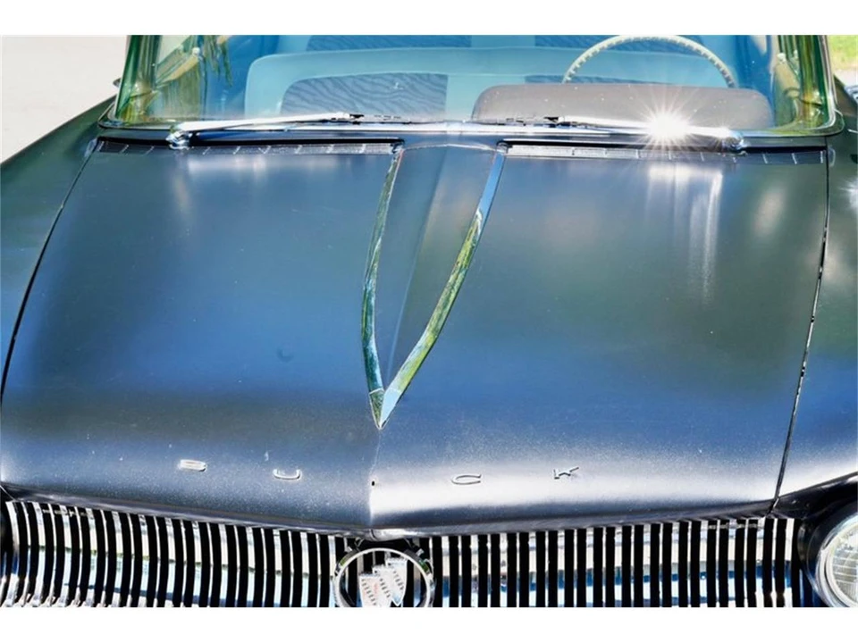 1960 Buick Invicta - Image 17 of 31