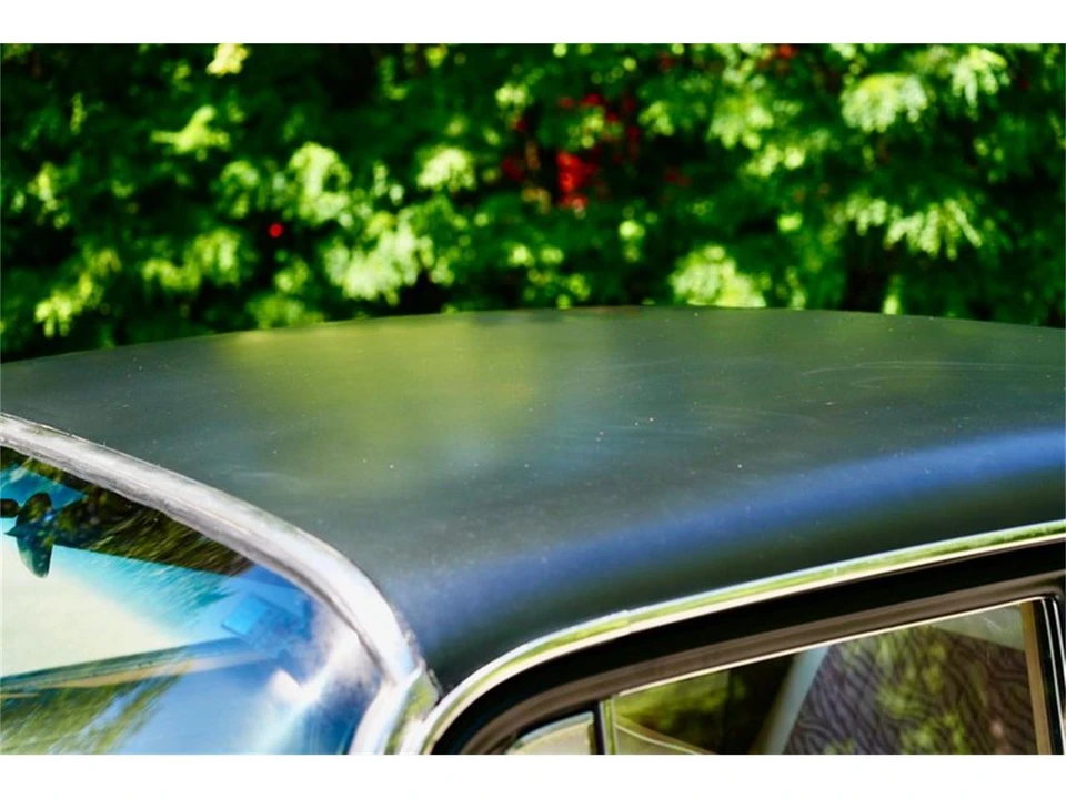 1960 Buick Invicta - Image 23 of 31