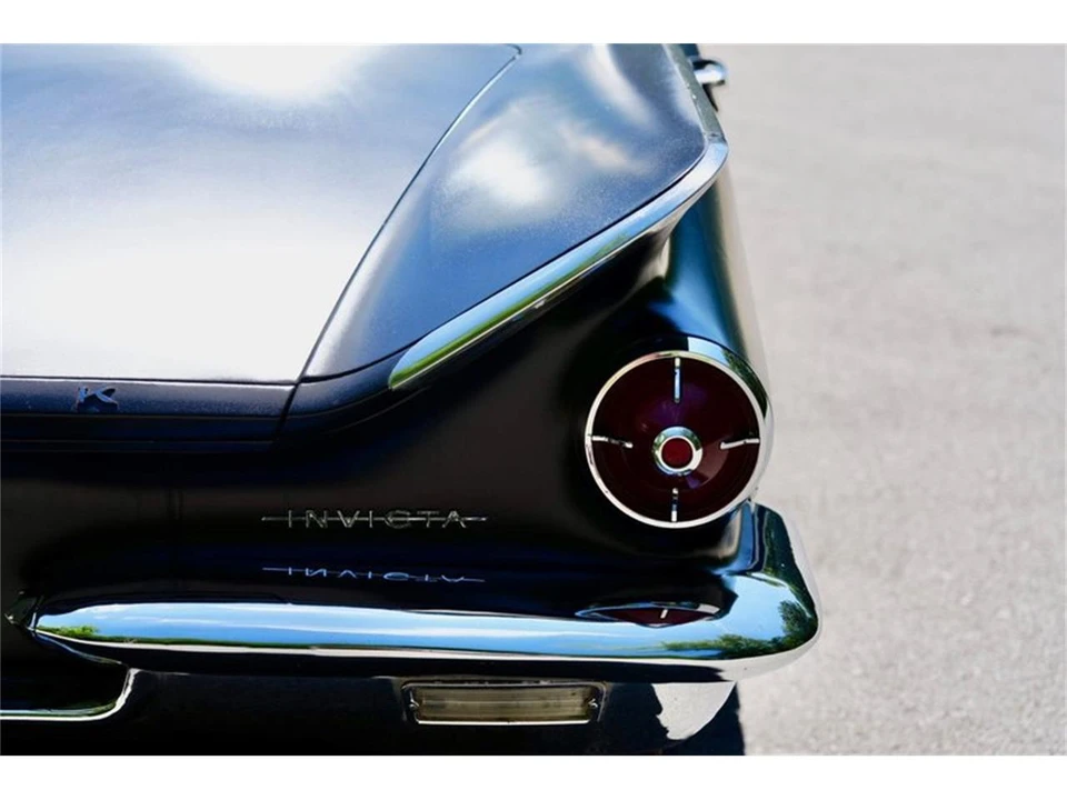 1960 Buick Invicta - Image 30 of 31