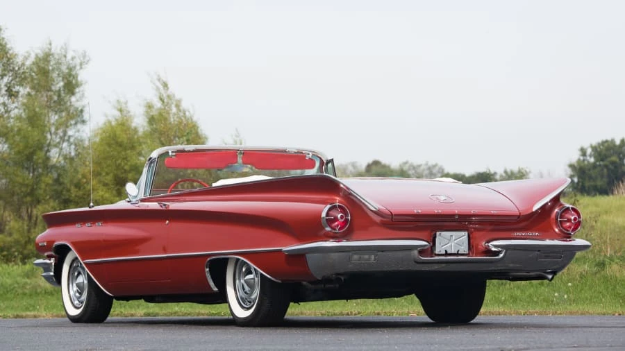 1960 Buick Invicta - Image 10 of 12